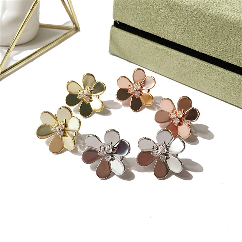 Lucky Clover Flower Pendants Necklaces