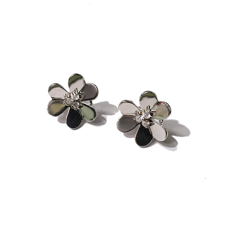 Lucky Clover Flower Pendants Necklaces