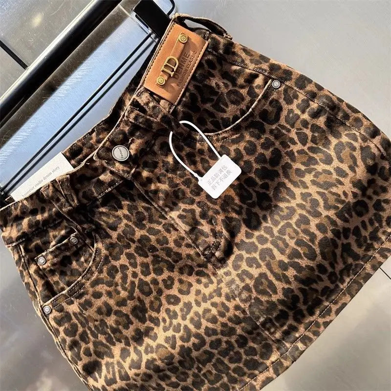 Elastic Brown Leopard Print Denim Hip Skirt